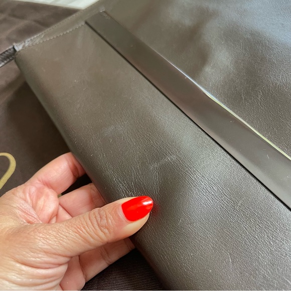 Rare GUCCI Metal Trim Brown Envelope Bag with Shoulder Strap - Picture 9 of 16